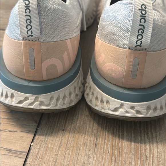 Nike Gray and Cream Athletic Shoes with React Foam - Picture 3 of 3